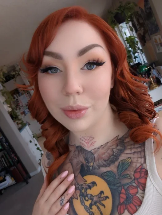 Kaitlyn Iris